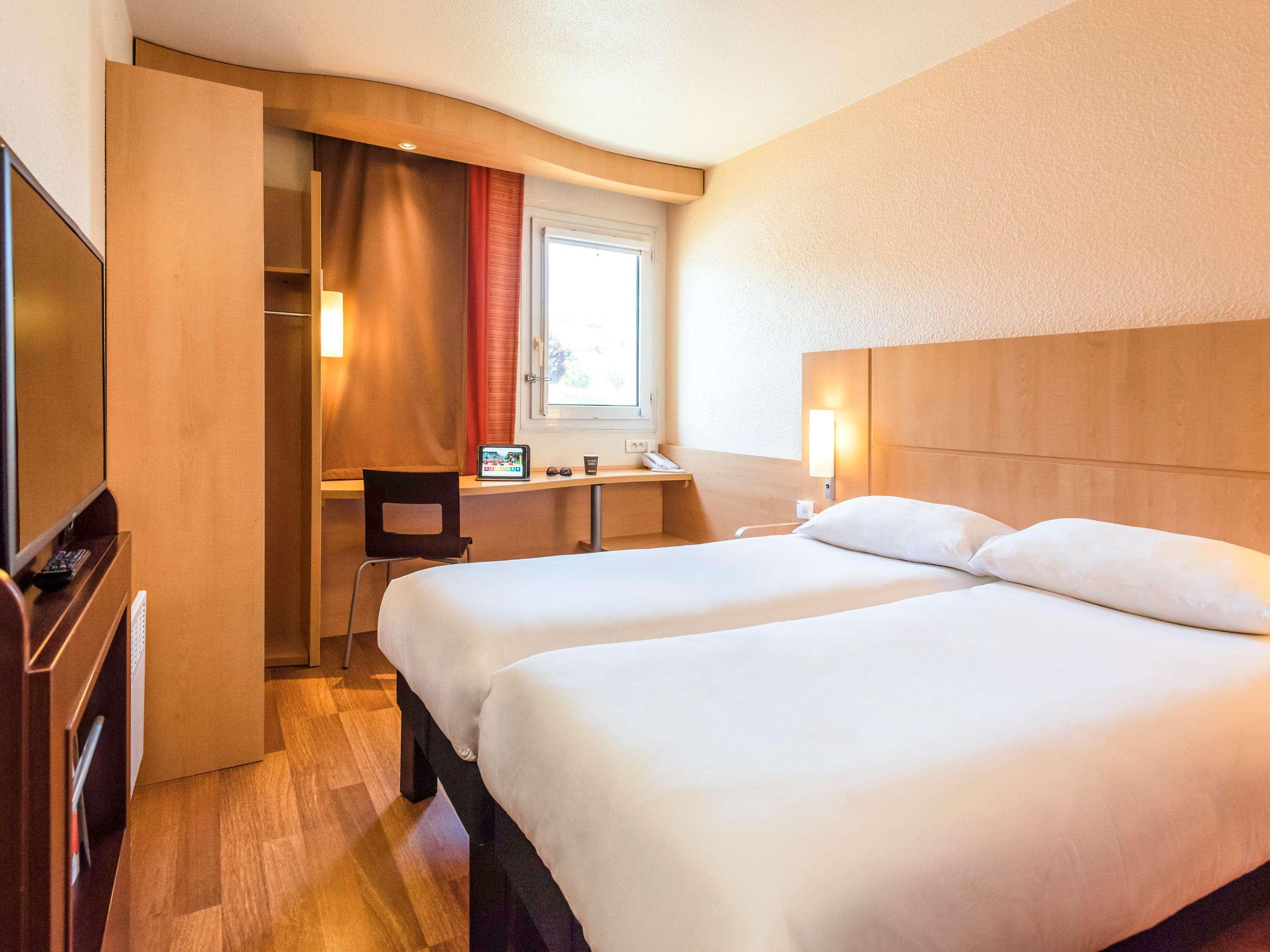 Ibis Chateau-Thierry Эссом-сюр-Марн Экстерьер фото