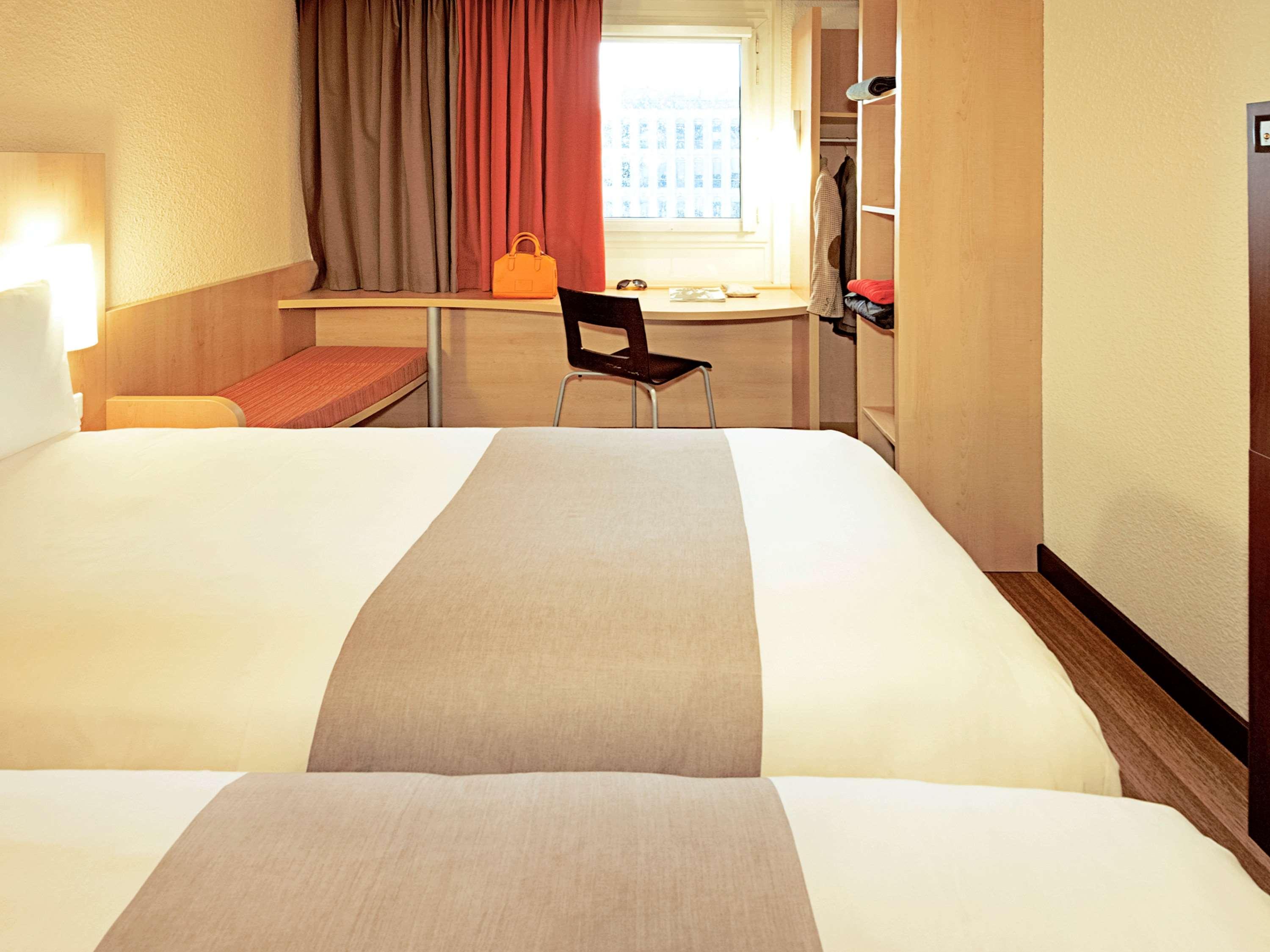 Ibis Chateau-Thierry Эссом-сюр-Марн Экстерьер фото